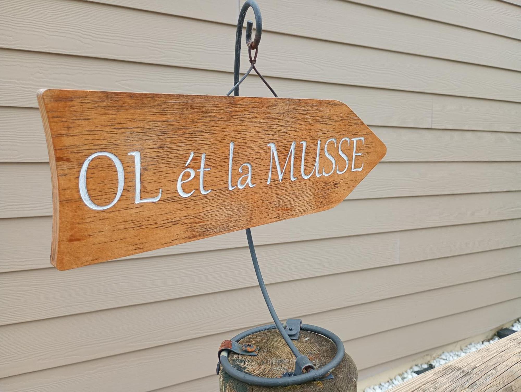 Les Terrasses Bed & Breakfast Saint-Paul-en-Pareds ภายนอก รูปภาพ