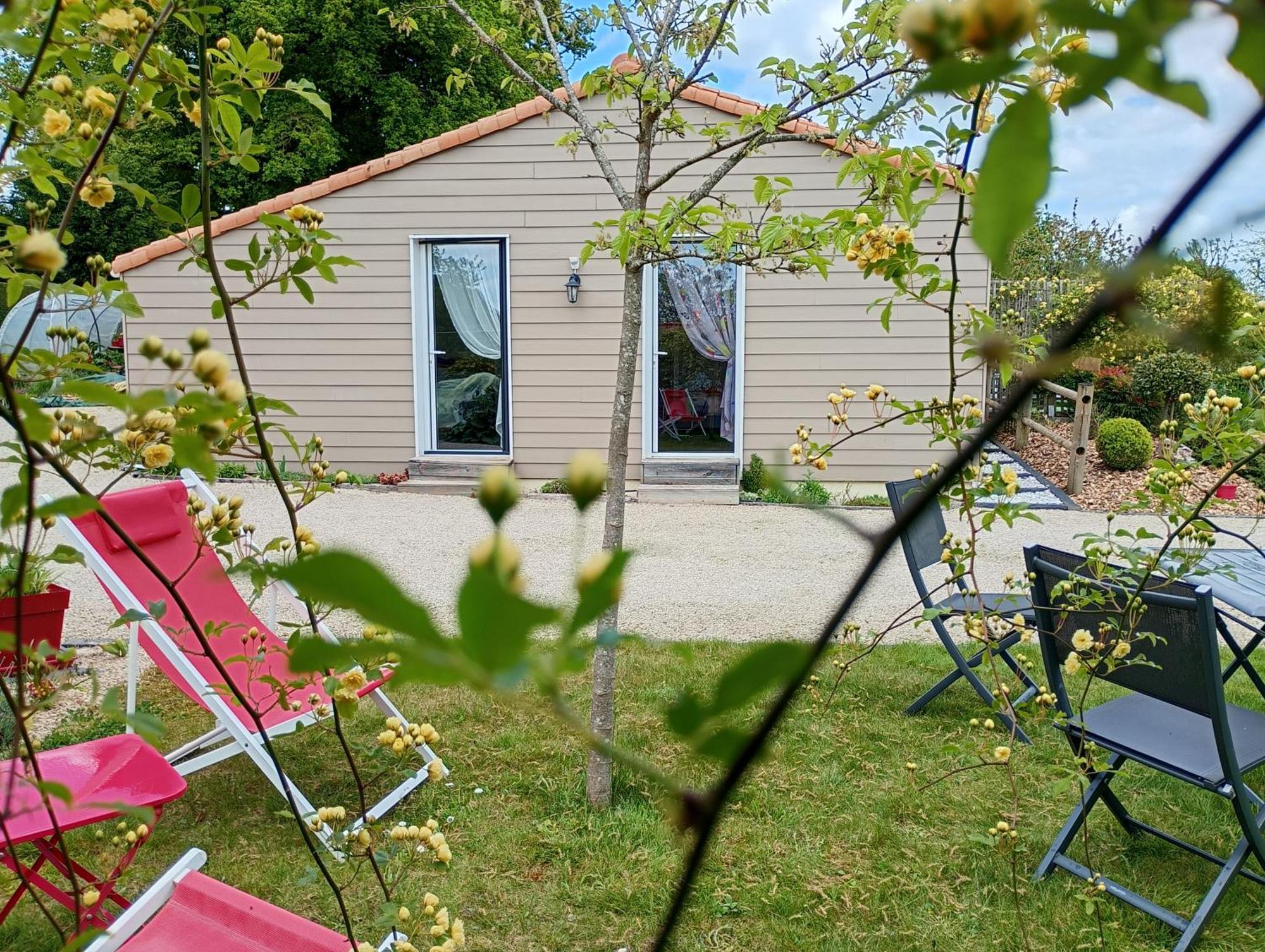 Les Terrasses Bed & Breakfast Saint-Paul-en-Pareds ภายนอก รูปภาพ